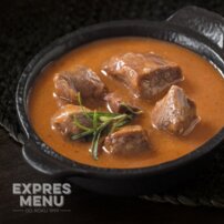 Jelení guláš 1 porcia (300 g)