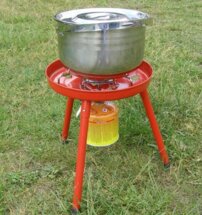 YATE Viacúčelový varič & gril, 3nohy, platnička 40 cm, GR-823